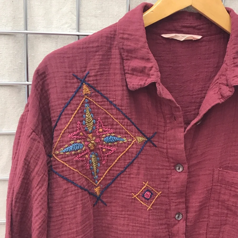 Woven Embroidered Button-Down Shirt - Burgundy - Picture 1 of 3